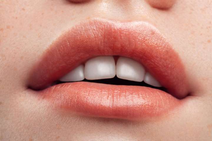 Notre bouche, cette lanceuse d'alerte